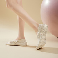 BunnyHi WZX003 2026 Minimalistische Fünf-Finger-Barfußschuhe Zero Drop Breiter Zehenbereich Flexible Rutschfeste Yoga Fitness Pilates Sneakers