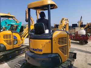 Miniexcavadora Komatsu 35 Original |   Miniexcavadora Japonesa de Segunda Mano |   Bomba de motor de máquina excavadora usada para proyectos pequeños - Product Image 3