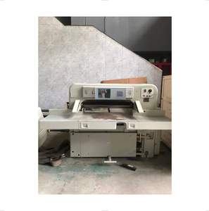 Guillotine à papier motorisée informatisée 920 d'<span class=keywords><strong>occasion</strong></span> de haute qualité, 380V, haute productivité, en bon état - Product Image 1
