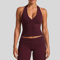 Nouvel ensemble de sport et yoga 2026 blanc et noir avec débardeur push-up et short pour femme