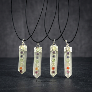 Pendentif crayon en quartz clair avec sept pierres colorées, incrustation de cristaux sculptés à la main, bijoux Feng Shui - Product Image 3