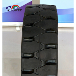 Neumático de caucho sólido 250-15 diagonal para reemplazo de montacargas - Product Image 3
