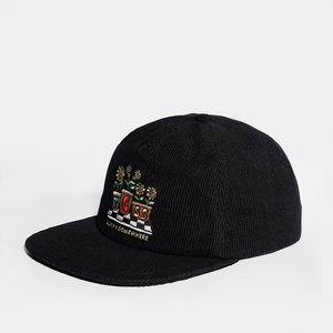 Casquettes personnalisées noires non structurées à logo brodé plat, casquettes snapback en velours côtelé à 5 panneaux - Product Image 3