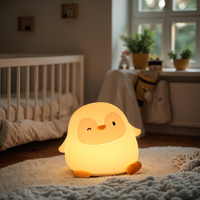 Veilleuse LED rechargeable en silicone en forme de pingouin, à piles, avec contrôle tactile, design animal écologique, cadeau de Noël pour enfants