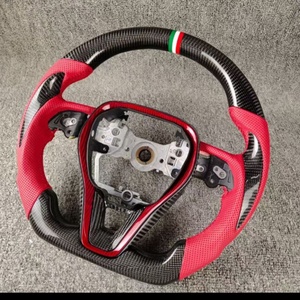 Volant personnalisé chauffant en cuir et Alcantara avec fibre de carbone pour <span class=keywords><strong>Toyota</strong></span> Corolla SE / Camry 8ème génération / <span class=keywords><strong>Venza</strong></span> <span class=keywords><strong>2021</strong></span> 2024 2016 - Product Image 5