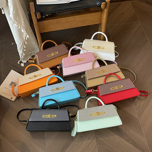 Venta al por mayor logotipo personalizado Pu bolso de lujo diseñador Mujeres Nuevo diseño rectángulo bolso de hombro para la vida diaria - Product Image 6