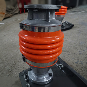 Amortisseur en caoutchouc orange avec brides métalliques pour machines industrielles - Product Image 1