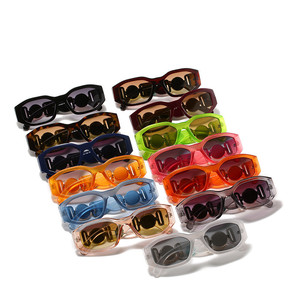 Lunettes de soleil hexagonales VASHAP VE 4361 – Nouveauté 2023 – Personnalisation de logo – Lunettes de marque pour femmes et hommes – Vente en gros – Design personnalisé – Prix abordable - Product Image 3