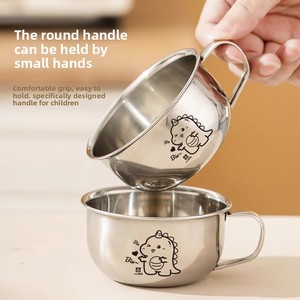 แก้วน้ำเด็กสแตนเลส 304 พร้อมหูจับลายการ์ตูน ขนาดใหญ่ ป้องกันการตก กระติกน้ำหนาพิเศษ ป้องกันการรั่วซึม สำหรับใช้ในโรงเรียนอนุบาลและในครัวเรือน - Product Image 1