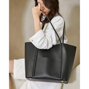Sac à main élégant pour femme en similicuir, sac à bandoulière tendance avec accent pompon et fermeture éclair sécurisée pour le shopping et les voyages - Product Image 2