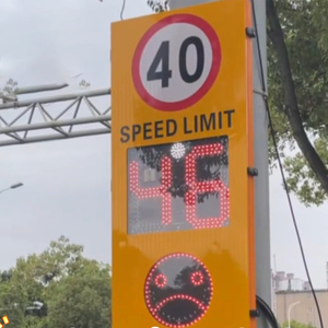 23 Năm Nhà Máy Tốc Độ Giao Thông Dấu Hiệu Năng Lượng Mặt Trời <span class=keywords><strong>Radar</strong></span> Mặt Cười Buồn Cảnh Báo Tốc Độ Hiển Thị Nhà Máy Tùy Chỉnh Cho Đường Cao Tốc An Toàn - Product Image 1