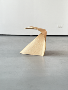 Taburete de Diseño al por Mayor con Forma de Mariposa, Taburete Curvo de Contrachapado, Chapa de Madera de Poros Abiertos, Asiento Minimalista para Entrada B2B - Product Image 6