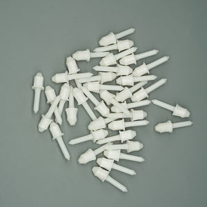 Goujons en plastique universels pour <span class=keywords><strong>volet</strong></span> de plantation Léger résistant à la corrosion Idéal pour un usage quotidien - Product Image 6