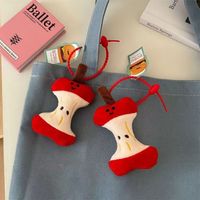 Vente directe usine : Porte-clés en peluche mignons et originaux en forme de noyau de pomme, pendentifs de sac à dos, jouets doux créatifs pour enfants, cadeaux