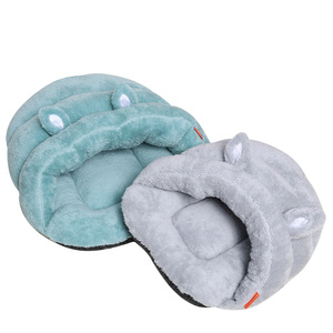 Lit d'hiver chaud et douillet en peluche pour chats et chiens, fournitures pour animaux de compagnie en gros, coussin pour animaux de compagnie en forme de pantoufle - Product Image 2