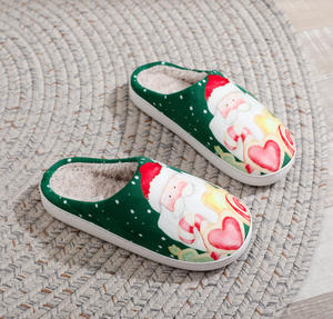 Pas de MOQ Faites Votre Propre Conception Doux Hiver Fuzzy Maison Maison Unisexe Coton Arbre De Noël Thème Pantoufles En Gros - Product Image 6