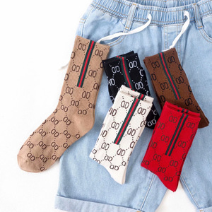 Wholesale Luxury High Fashion Women's Crew <strong>Socks</strong> Name Brand Sport <strong>Socks</strong> Medium Tube Short Tube Breathable Sports <strong>Socks</strong> - Product Image 6