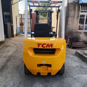 รถยกดีเซล TCM 2.5 ตัน มือสอง ลดราคาพิเศษ รถยกดีเซล TCM 2.5 ตัน รุ่น FD25 ชั่วโมงการใช้งานต่ำ - Product Image 5