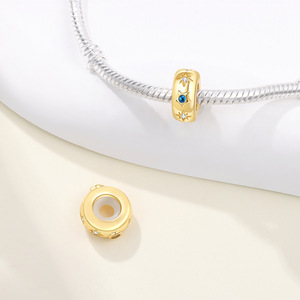 Hot-selling white <b>copper</b> star and moon isolation beads, niche high-end DIY <b>bracelets</b>, jewelry pendants, women's styles - Product Image 5