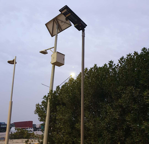 Farola <span class=keywords><strong>solar</strong></span> todo en uno avanzada 40W 5050 LED Super brillante 2700K-6500K CCT blanco cálido IP65 impermeable DC Street Roads - Product Image 3