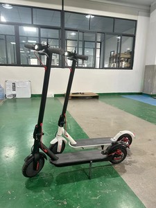 Patinete Eléctrico M365 Pro Ligero de 350W de Largo Alcance para Adultos, Venta Económica en Almacenes de Reino Unido, UE y Alemania, Alta Calidad - Product Image 6