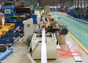 מכונת תריס גלילה מפוליאוריתן (<span class=keywords><strong>PU</strong></span>) למפעל 77, מחיר מכונת תריס לדלת <span class=keywords><strong>PU</strong></span> - Product Image 6