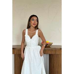 Vestido de fiesta largo hasta el suelo con cuello halter, cintura alta, detalle de encaje ombré en tono blanco suave, tirantes y fruncido, tallas XS-XL - Product Image 4