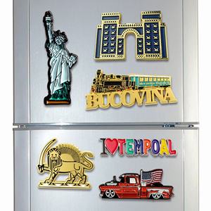 Aimant de réfrigérateur personnalisé en métal émaillé en alliage de zinc avec logo et design 3D de souvenir de ville - Product Image 2