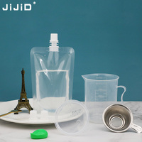 JIJID sacs de boissons réutilisables portables personnalisés tiennent debout pochettes en plastique avec bec verseur pour boissons emballage de liquides