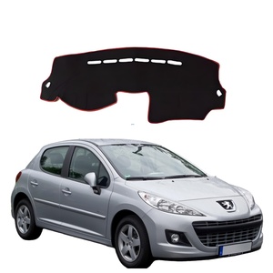 Accessoires intérieurs automobiles Luerman, housse de tableau de bord complète en flanelle/polyester, antidérapante pour <span class=keywords><strong>Peugeot</strong></span> <span class=keywords><strong>207</strong></span> - Product Image 1