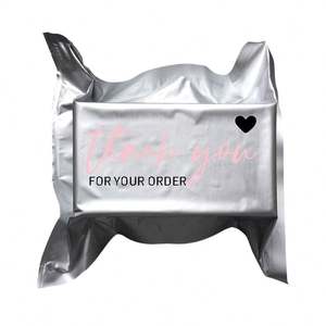 Sac de courrier en argent métallisé avec logo personnalisé pour vêtements, sacs d'expédition sous vide - Product Image 4