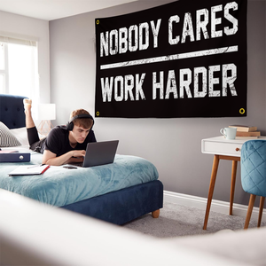 ธงสร้างแรงบันดาลใจ "<span class=keywords><strong>Nobody</strong></span> Cares Work Harder" ขนาด 3x5 ฟุต แบบสองด้าน ทำจากโพลีเอสเตอร์ พิมพ์ลายคมชัด พร้อมห่วงทองเหลือง สำหรับใช้ในโรงยิม - Product Image 5