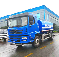 Camión Cisterna SHACMAN HOWO 4x2, Vehículo Multiusos para Lavado de Carreteras y Jardinería, Equipado con Cañón de Agua Giratorio