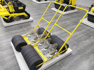 เครื่องเพาะเมล็ดปลูกผักแบบใช้มือกดหลายแถว - Product Image 3