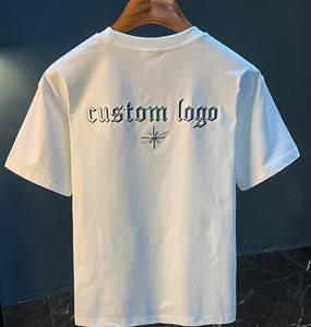 Camiseta Personalizada Minimalista con Hombros Caídos, Logotipo Bordado Único, Camiseta de Algodón con Bordado Duradero, Camiseta de Hombre con Logotipo de Calidad - Product Image 1