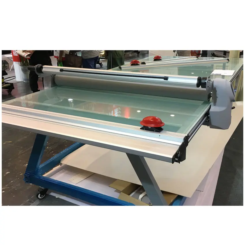 W147 Easy Operating 1700mm Paper Cutting Machine for Connecting the End of The Flatbed Laminator