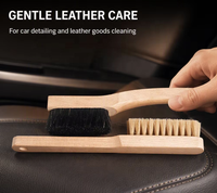 Brosse de nettoyage pour voiture en poils de porc avec manche en bois de bonne qualité, idéale pour le nettoyage automobile (OEM)