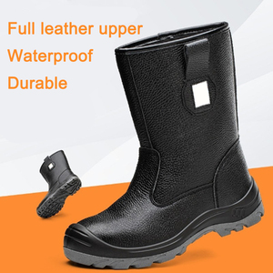 Chaussures de sécurité en PVC à embout d'acier, résistantes aux liquides et aux huiles, pour travaux pétroliers - Product Image 1