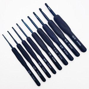 Crochet Hook <b>Set</b> With Silicone Handle 2 0 To 10 0 Mm Knitting Tools For Wool <b>Sweaters</b> Craft Supplies - Product Image 2