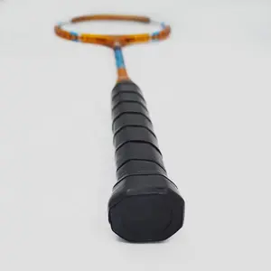 Raket Badminton Max, 60Lbs Serat Karbon Raket Badminton Bola Tahan Lama untuk Latihan Kekuatan Raket Grafit Kualitas Tinggi