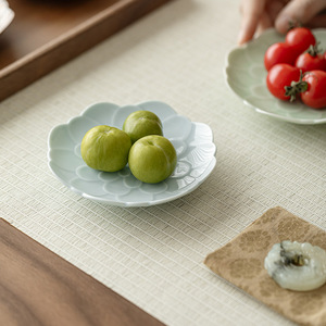 Guanlan <b>Ceramics</b> Flower Shape Dessert <b>Plate</b> Porcelain Fruit Dish Tea <b>Plate</b> For Party Household Use - Product Image 2