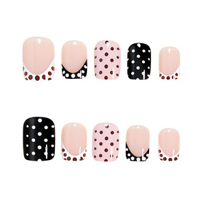Faux ongles carrés courts à bout français blanc brillant, motif pois, élégants et tendance, pour salon, usage quotidien et manucure DIY - Product Image 3