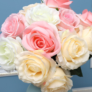 Nuevo Ramo de Rosas en Degradado, Flores de Seda de Alta Simulación, Decoraciones para Bodas y Hogar - Product Image 4