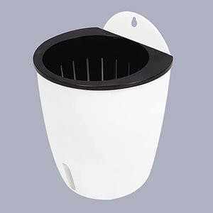 Pots de fleurs suspendus auto-arrosants en plastique pour dropshipping, pots de fleurs <span class=keywords><strong>paresseux</strong></span> ronds à fixer au mur, pour intérieur et extérieur - Product Image 1
