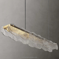 Lustres modernes de luxe léger pour salons, escaliers, salles à manger, hôtels. Lampes en cristal et en cuivre, usine de lustres sur mesure.