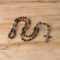 Colliers de prière catholique en pierre naturelle œil de tigre de 8 mm avec pendentif croix, collier pour homme, bijoux de méditation