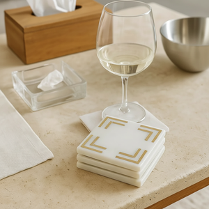 Dessous de verre carrés en marbre de qualité supérieure fabriqués à la main avec des tapis de boisson de luxe en incrustation de bande de laiton élégants pour le bureau de cuisine de bar à la maison moderne - Product Image 1