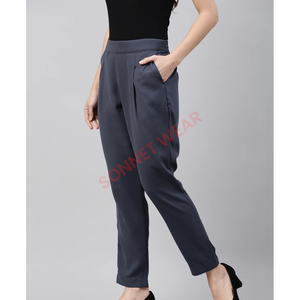 Cómodo pantalón tejido para mujer con diseño elegante y tela duradera perfecto para ropa informal y actividades al aire libre - Product Image 2