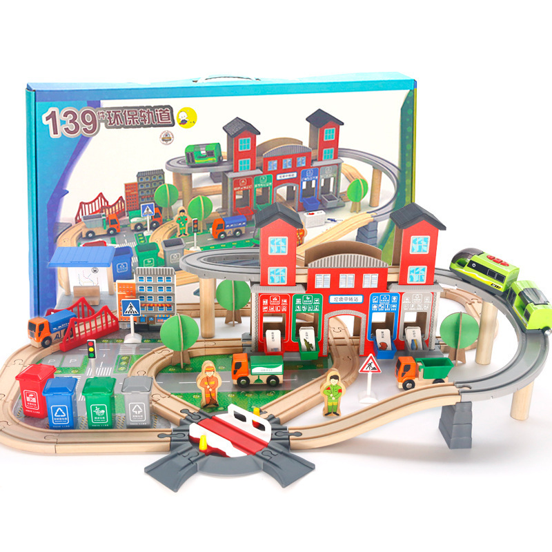 Factory wholesale 2021 high-quality 139 pieces of beech wooden track train set interactive building blocks simulation car toys