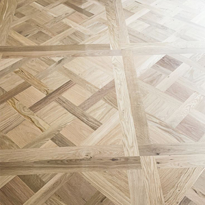 Planchers en bois multicoques en noyer noir T&G Versailles, préfinis, durables, résistants à l'humidité, finition mate, grade ABC, 12 mm et 20 mm, pour complexes hôteliers - Product Image 1